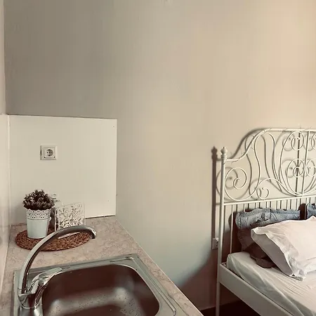 Rainbow Antigonidon Apartment *